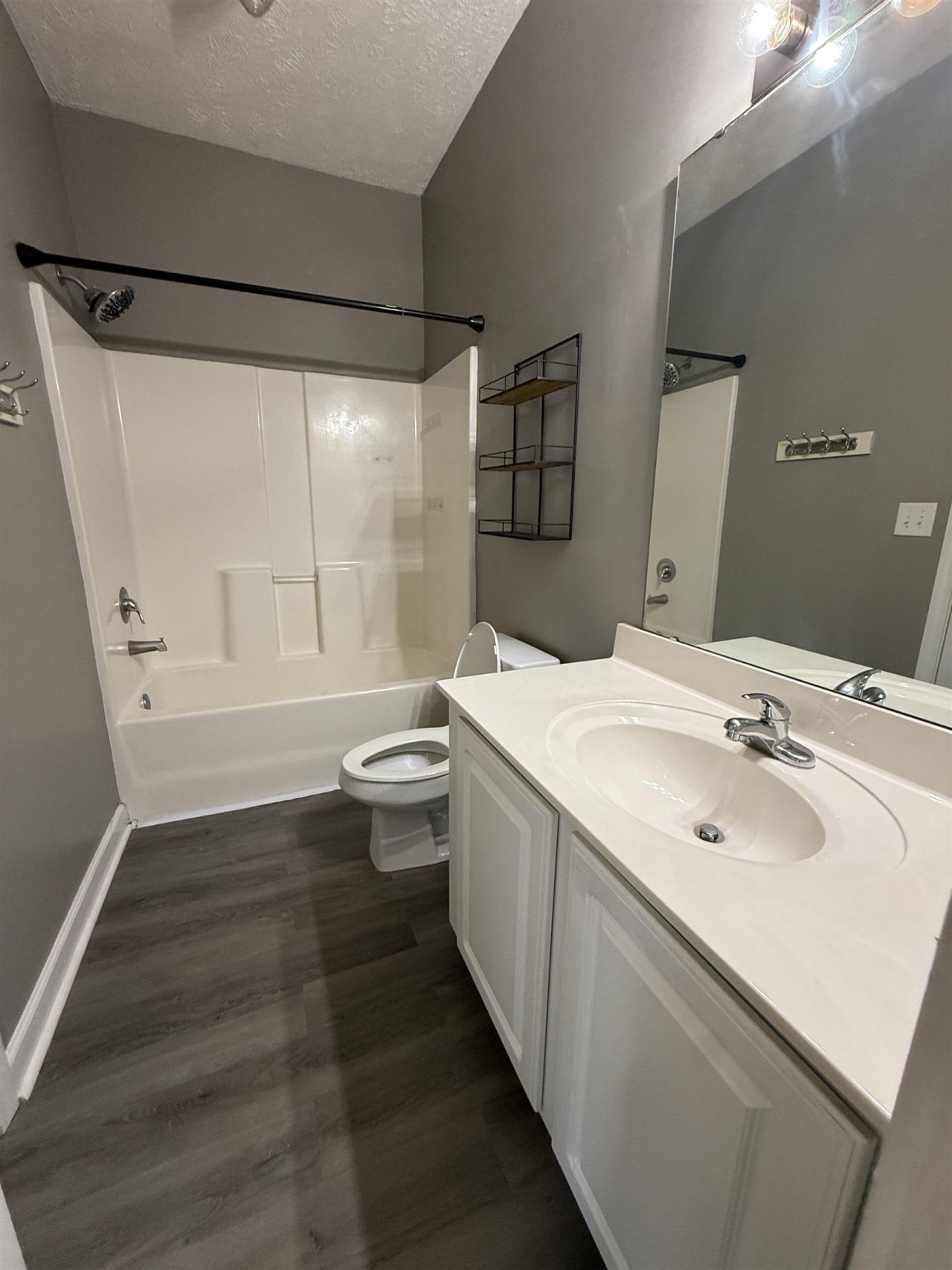 101 Westhaven Dr.  Photo 19