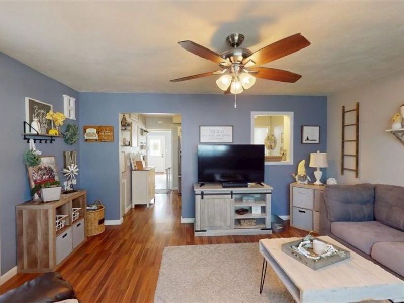 407 Maplewood Drive, Willowick, OH 44095 Photo 5