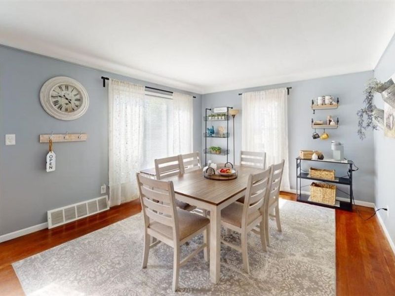 407 Maplewood Drive, Willowick, OH 44095 Photo 9