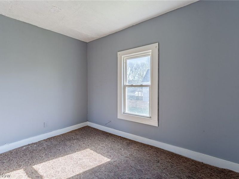 10901 Dove Avenue, Cleveland, OH 44105 Photo 20