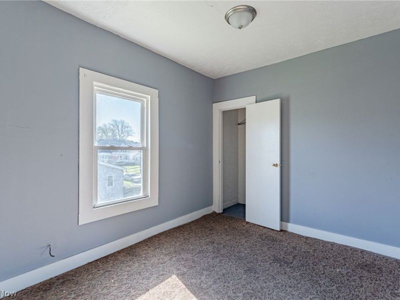 10901 Dove Avenue, Cleveland, OH 44105 Photo 21