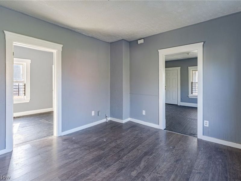 10901 Dove Avenue, Cleveland, OH 44105 Photo 8