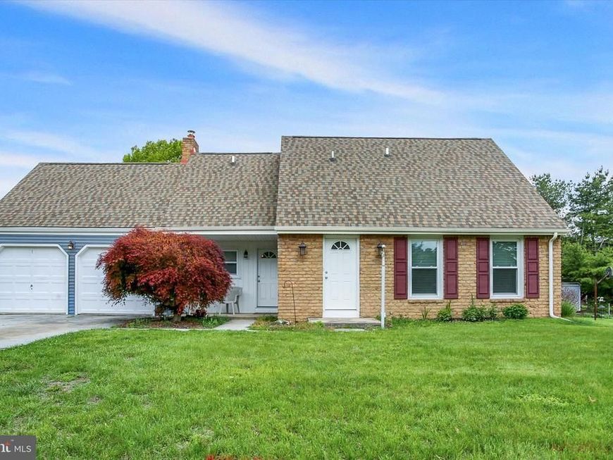 429 N Scenic Road, Harrisburg, PA 17109 Main Photo