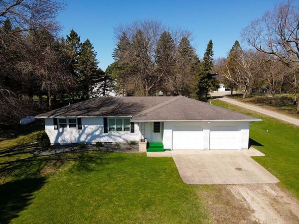 5578 S County Road 45, Owatonna, MN 55060