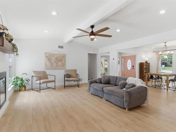 2202 Custer Parkway , Richardson, TX 75080