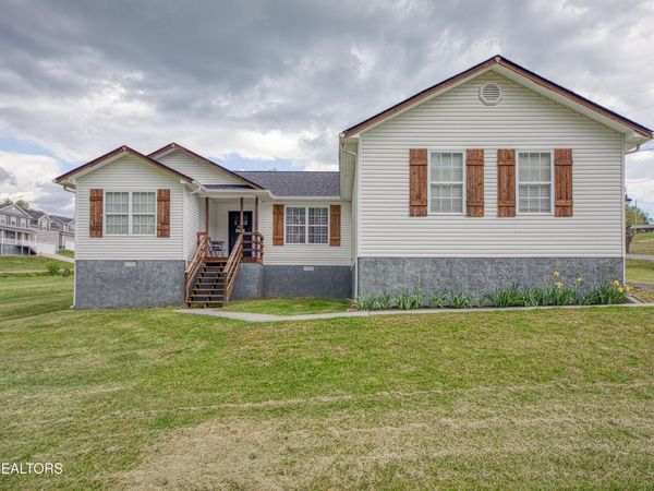 1103 Earnhardt Lane, LaFollette, TN 37766