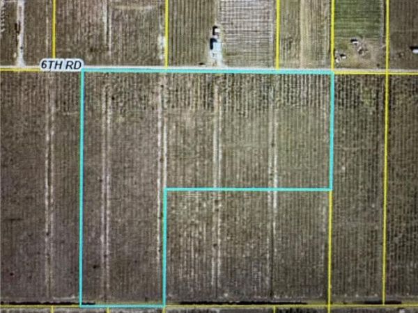 Sears RD, LABELLE, FL 33935