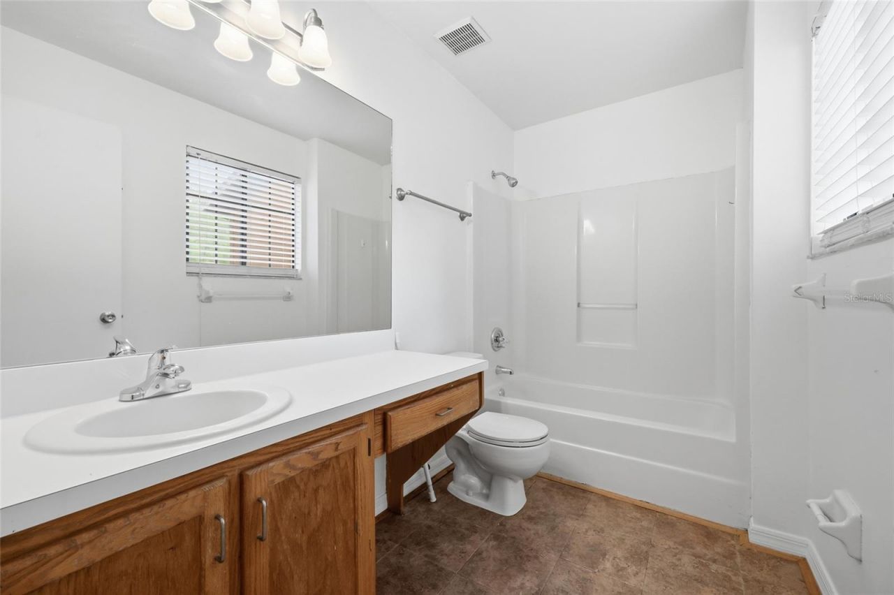 852 SW 58th Terrace, Gainesville, FL 32607 Photo