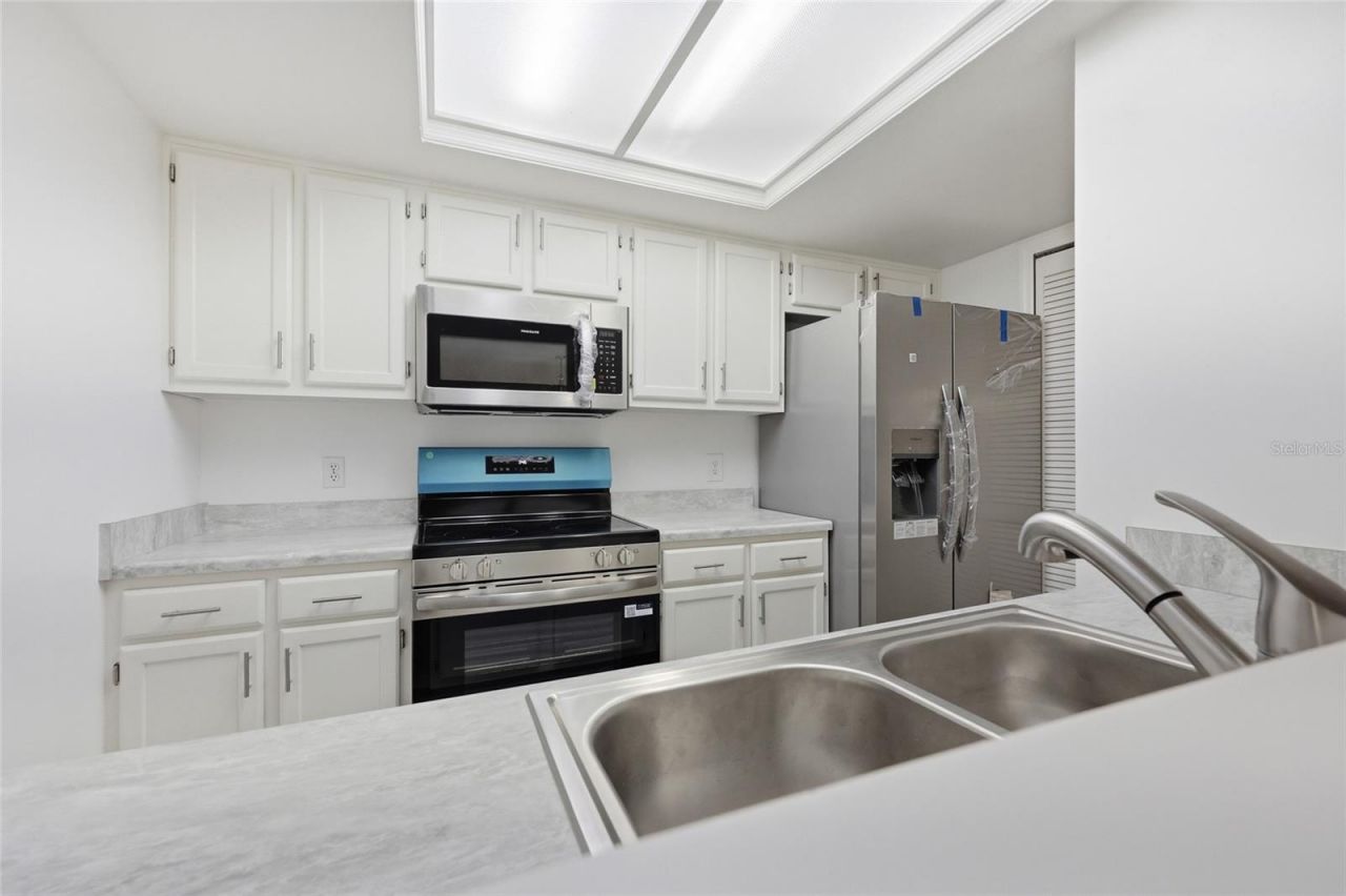 852 SW 58th Terrace, Gainesville, FL 32607 Photo