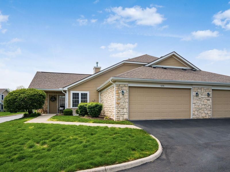 1274 Allington Lane, Columbus, OH 43240 Photo 2