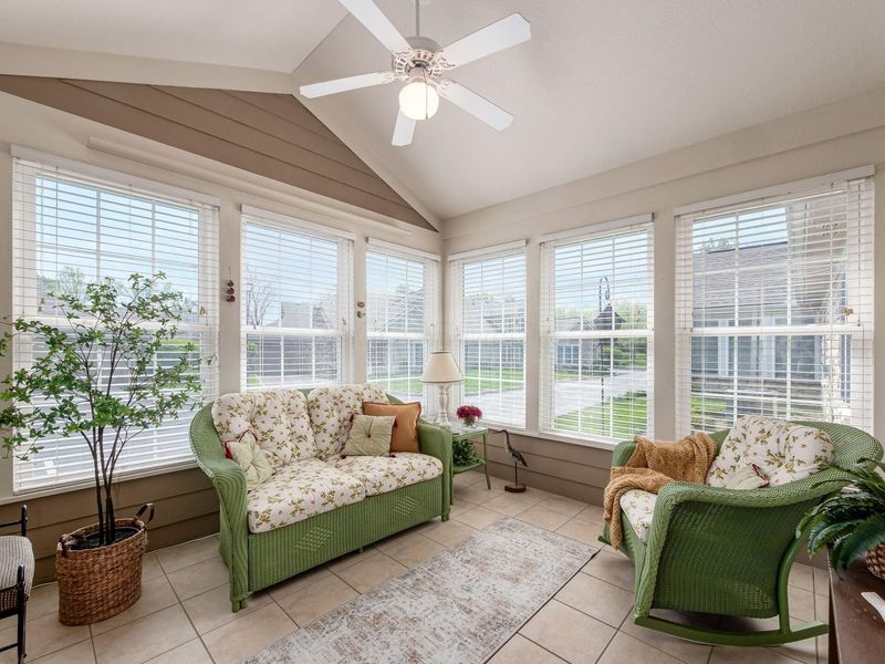 1274 Allington Lane, Columbus, OH 43240 Photo 6