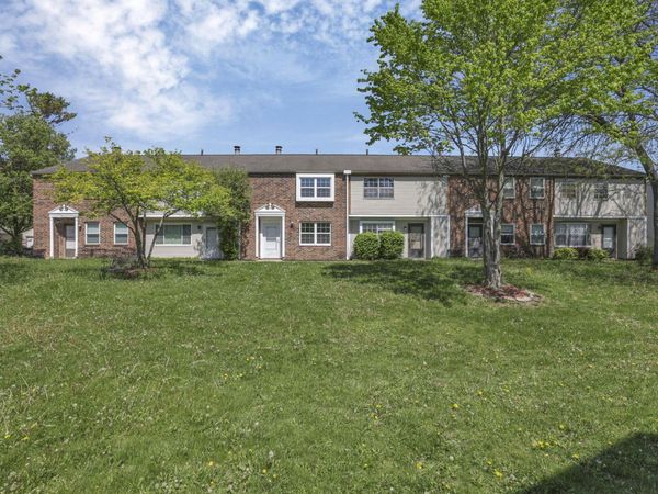 4940 Kristie Falls, Unit C, Columbus, OH 43221