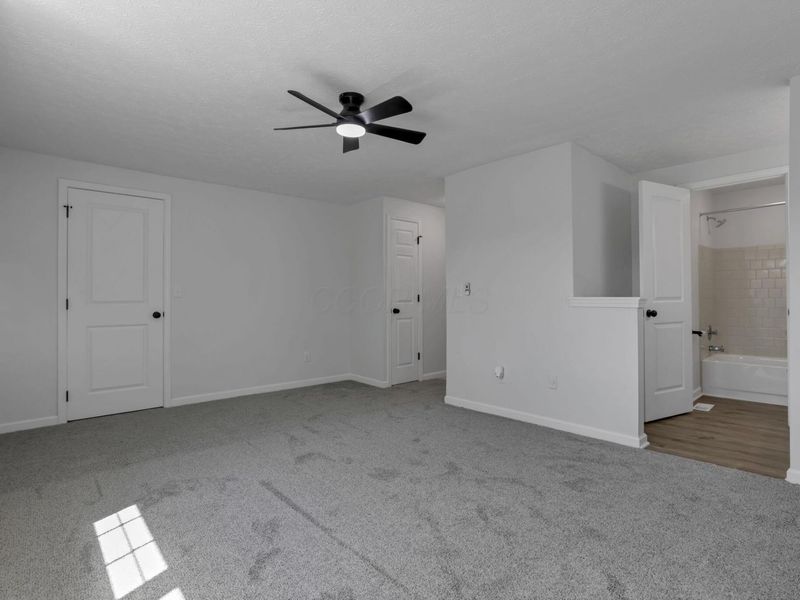 4940 Kristie Falls, Unit C, Columbus, OH 43221 Photo 20