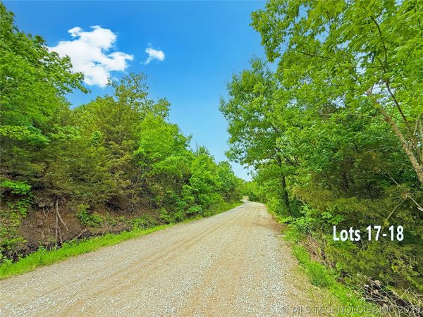 17 Holiday Lane , Eufaula, OK 74432