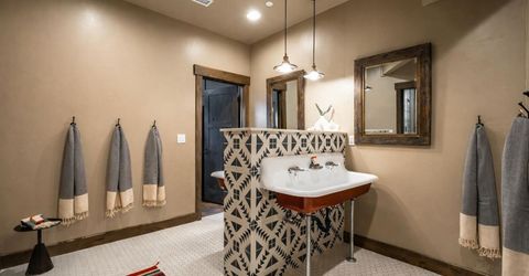 19505 Glades Court, Truckee, CA 96161 Photo