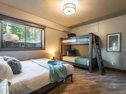 19505 Glades Court, Truckee, CA 96161 Photo