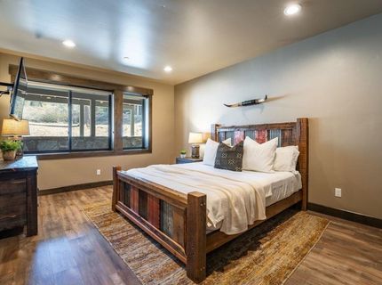 19505 Glades Court, Truckee, CA 96161 Photo