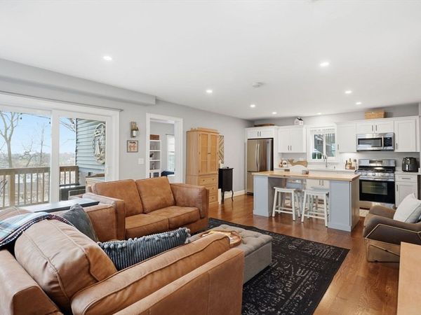 101 Summit Ave, Unit 1, Winthrop, MA 02152