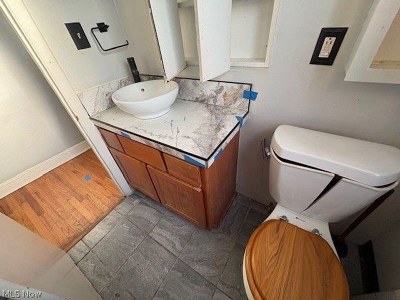 10305 S Highland Avenue, Garfield Heights, OH 44125 Photo 13