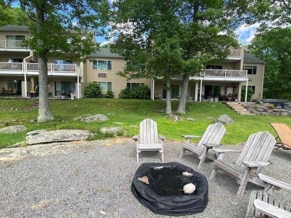 1139 Acacia Drive , Unit 5, Hawley, PA 18428