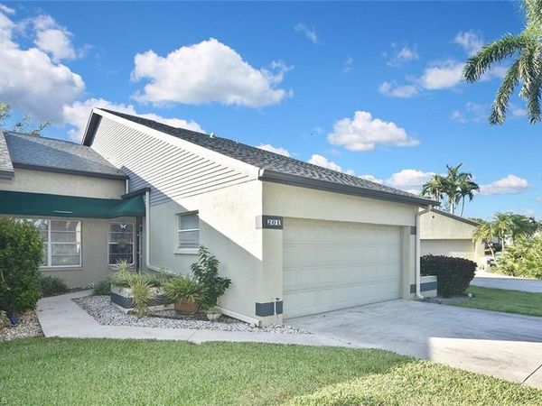 201 McGregor Park CIR, Unit 201, FORT MYERS, FL 33908