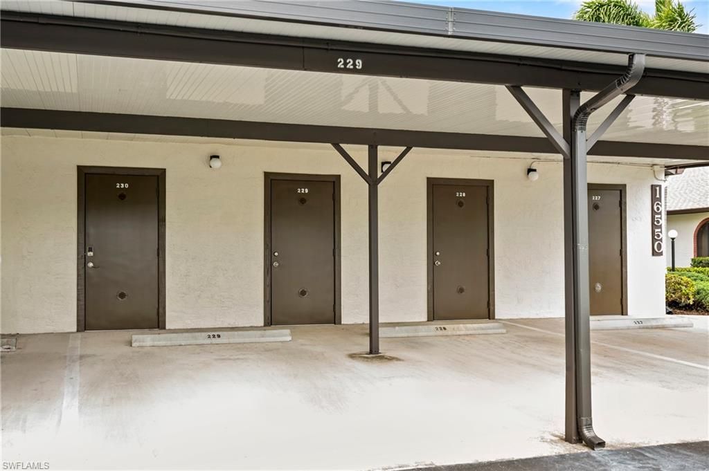 16550 Ginger Ln, Unit 3229, Fort Myers, FL 33908 Photo