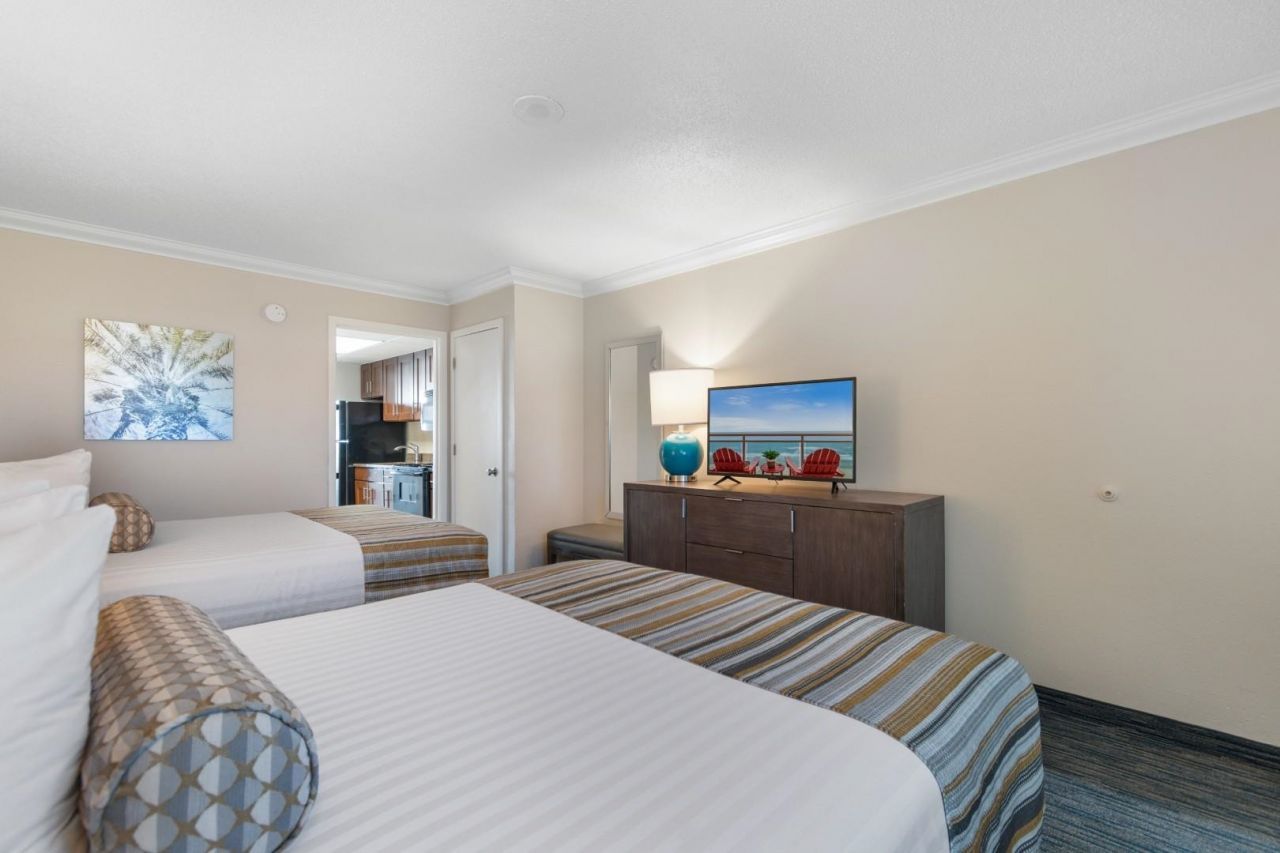 1105 S Ocean Blvd. Photo 4