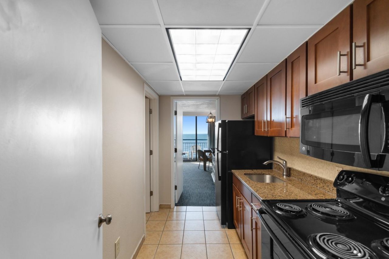 1105 S Ocean Blvd. Photo 5
