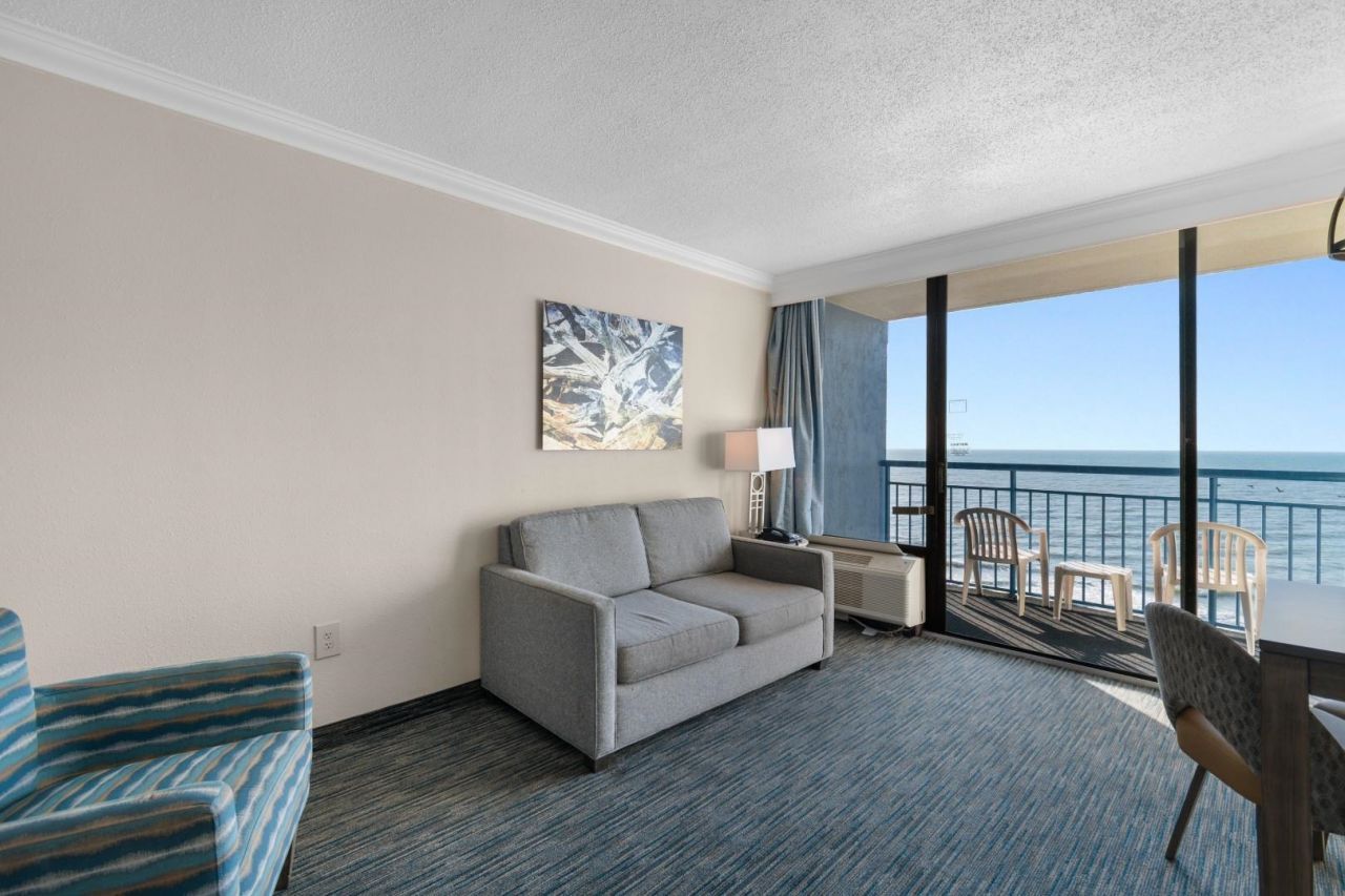 1105 S Ocean Blvd. Photo 9