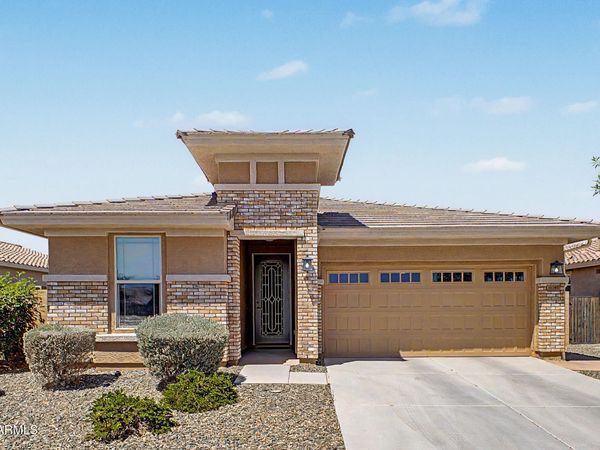 18748 W MEDLOCK Drive, Litchfield Park, AZ 85340