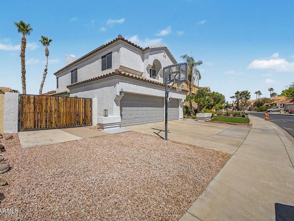 7020 W TONTO Drive, Glendale, AZ 85308