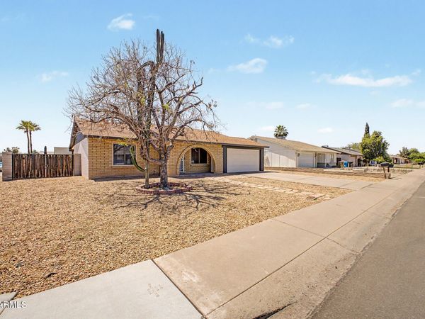 3721 W VILLA RITA Drive, Glendale, AZ 85308