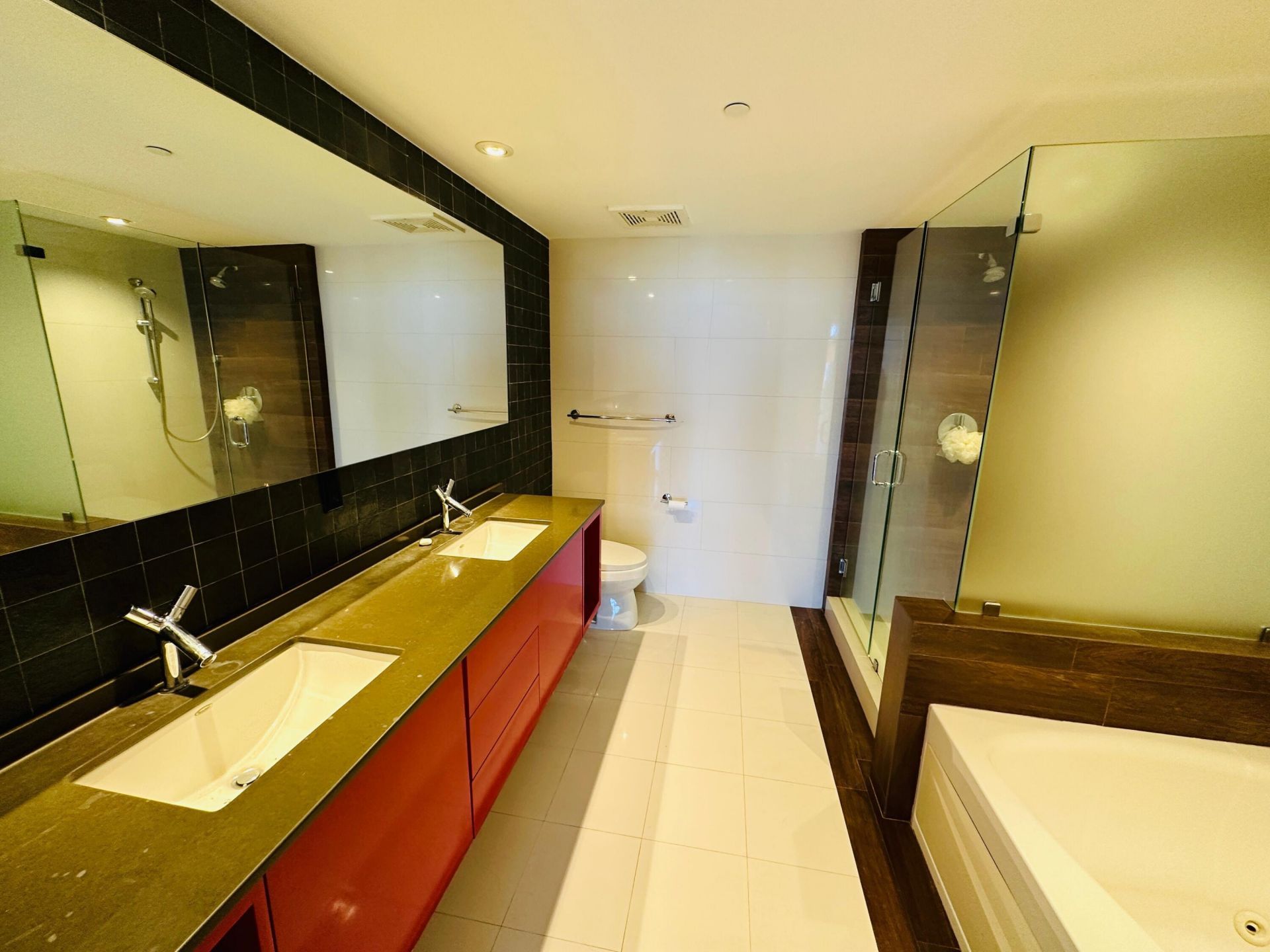 50 Biscayne Boulevard, Unit 2108, Miami, FL 33132 Photo