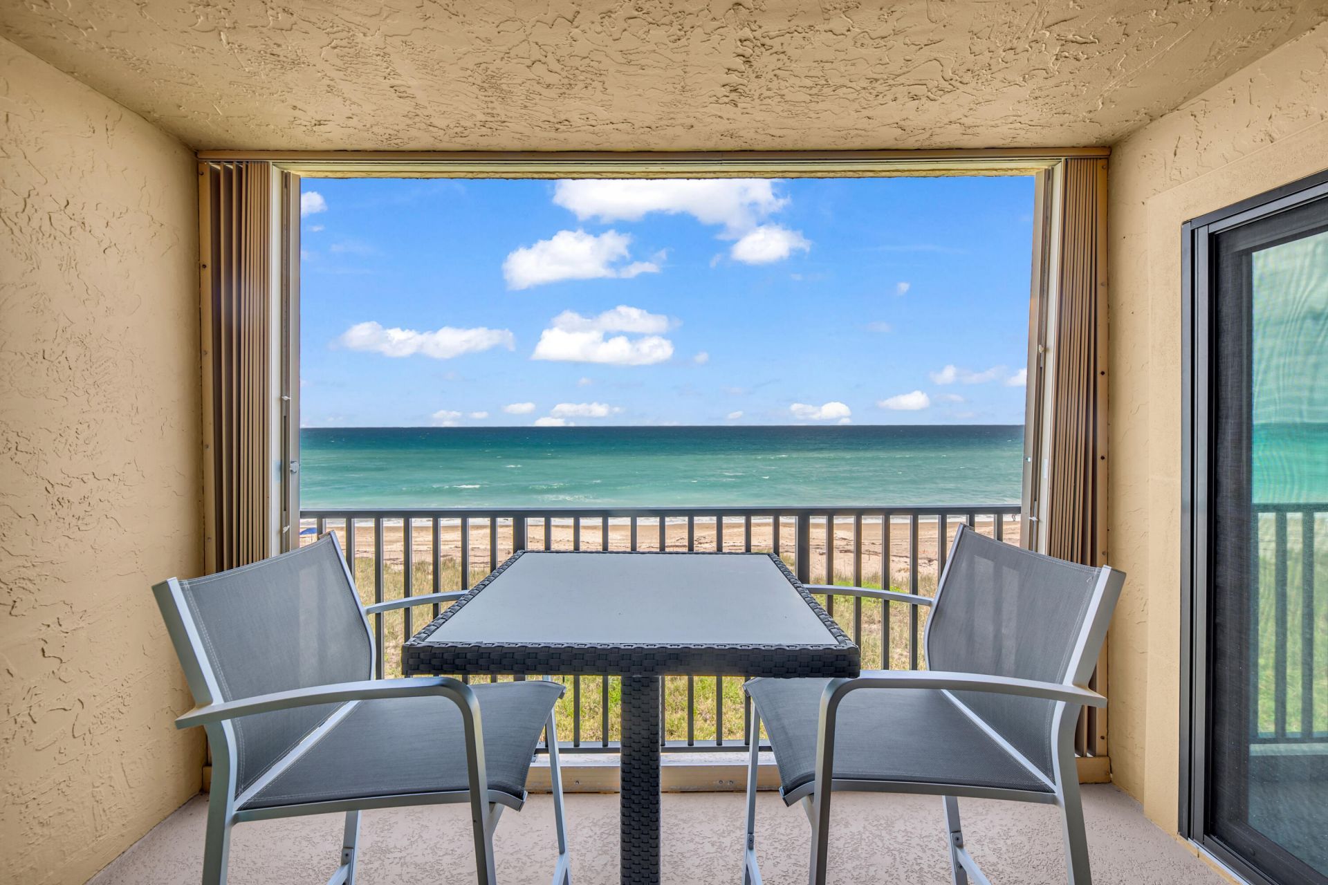 10200 S Ocean Drive, Unit 409, Jensen Beach, FL 34957 Photo