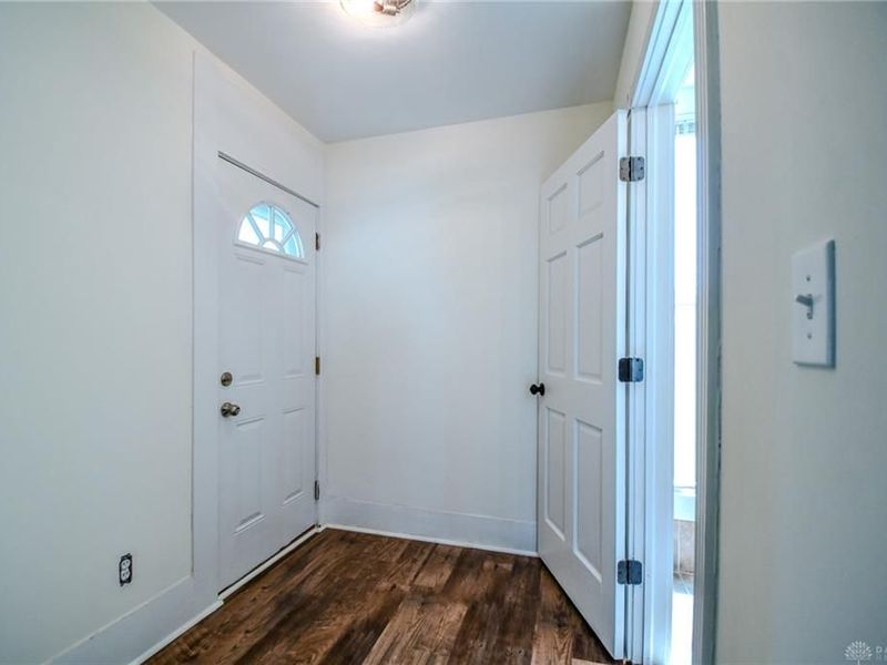 138 E Main Street, West Carrollton, OH 45449 Photo 20