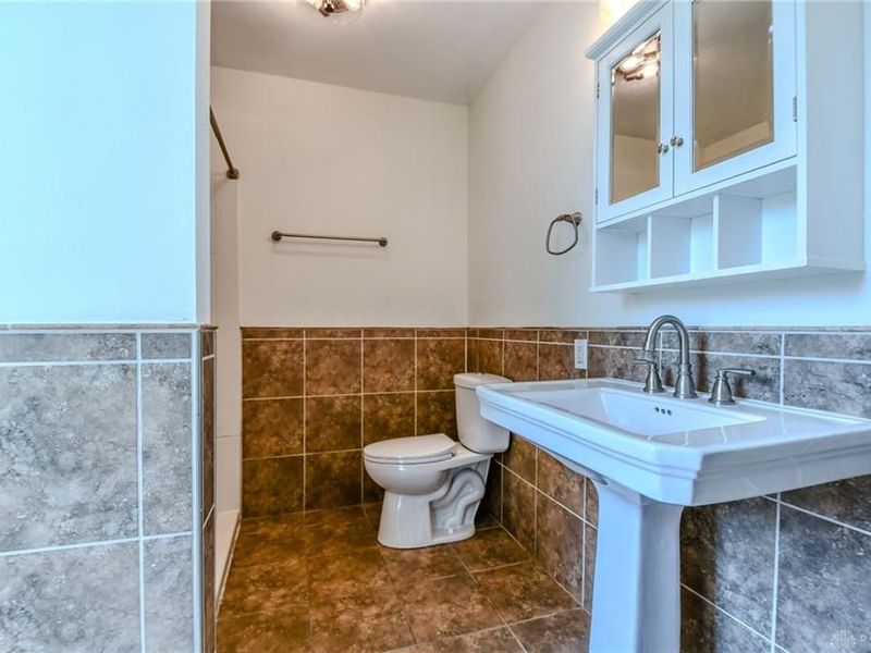 138 E Main Street, West Carrollton, OH 45449 Photo 21