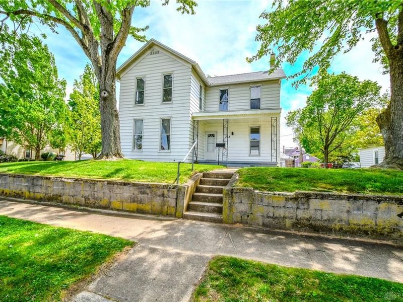 138 E Main Street, West Carrollton, OH 45449 Photo 4