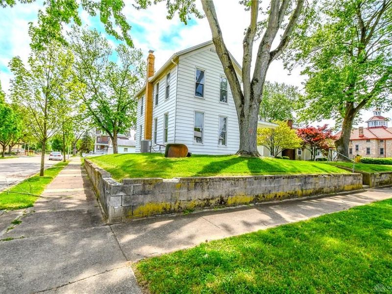 138 E Main Street, West Carrollton, OH 45449 Photo 5