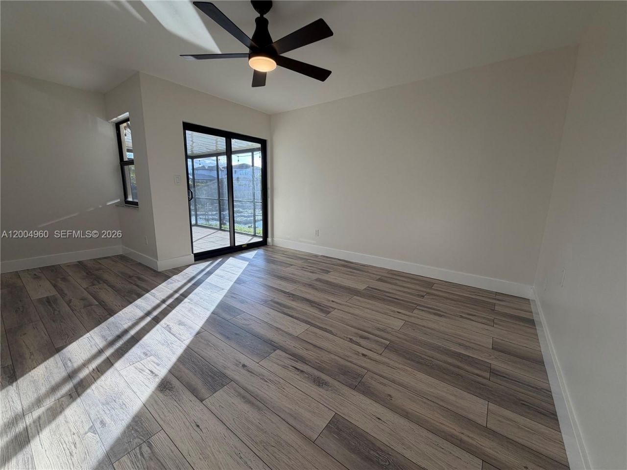 640 SW 113th Ter, Pembroke Pines, FL 33025 Photo