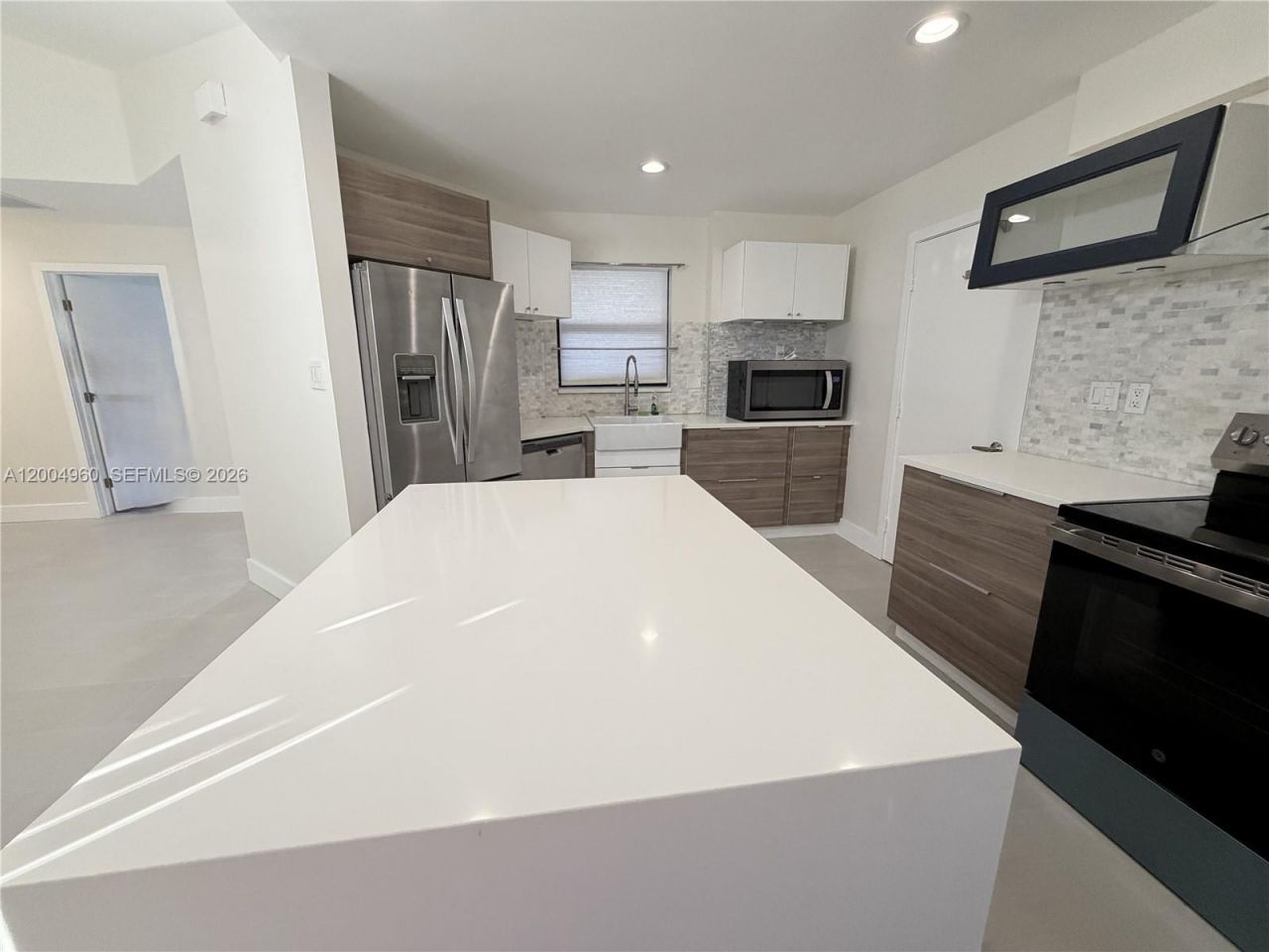 640 SW 113th Ter, Pembroke Pines, FL 33025 Photo