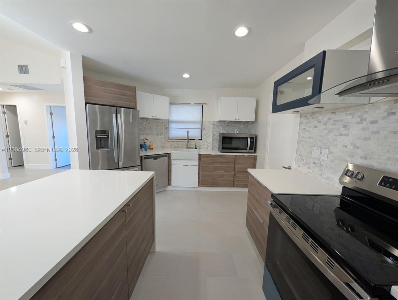 640 SW 113th Ter, Pembroke Pines, FL 33025 Photo