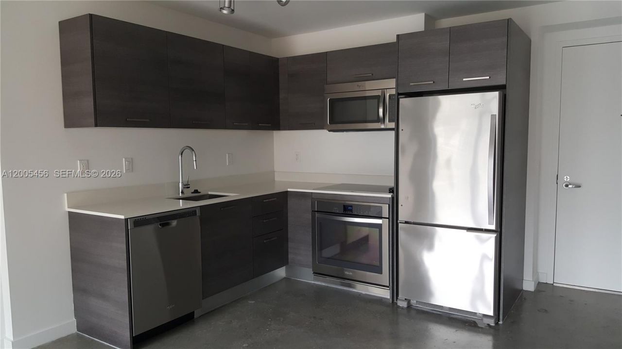 151 SE 1st St , Unit 1609, Miami, FL 33131 Photo