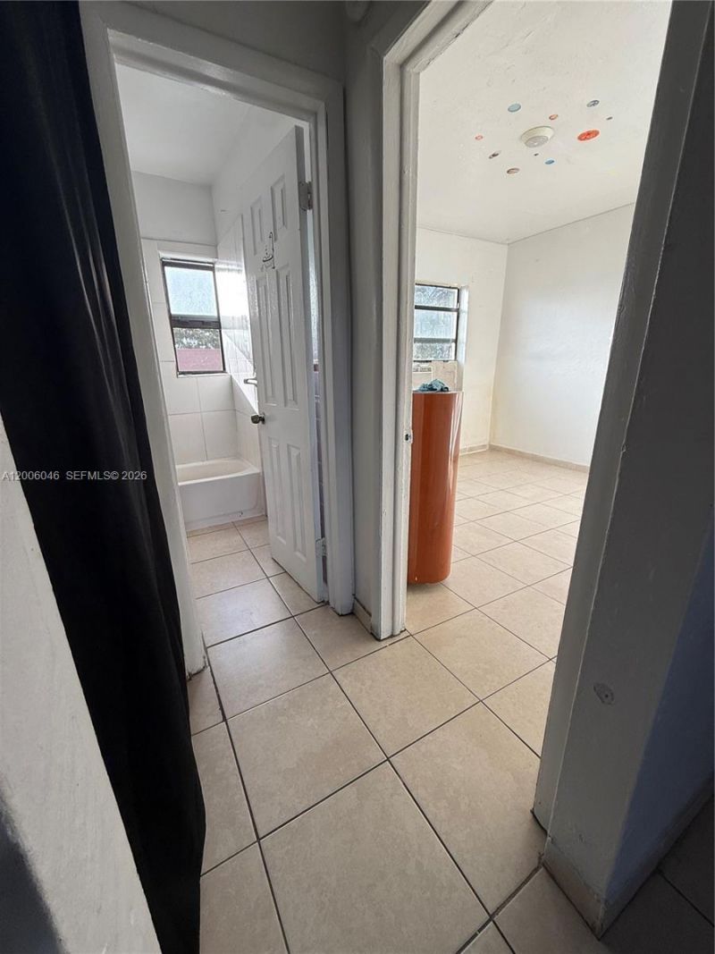 3330 NW 48th Ter , Unit 206, Miami, FL 33142 Photo
