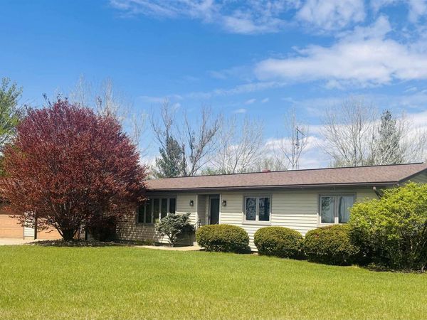 1517 Primrose Road, Donnellson, IA 52625