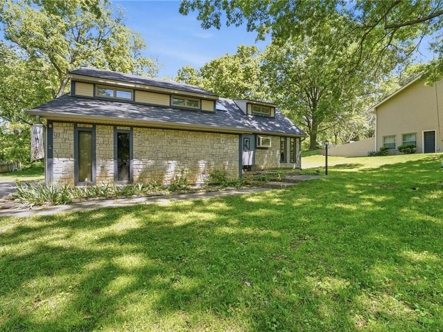 Property Image 38