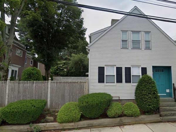 126 Lowell St, Unit R, Peabody, MA 01960