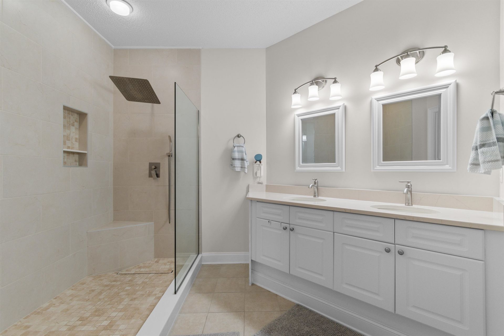 6203 Catalina Dr. Photo 16