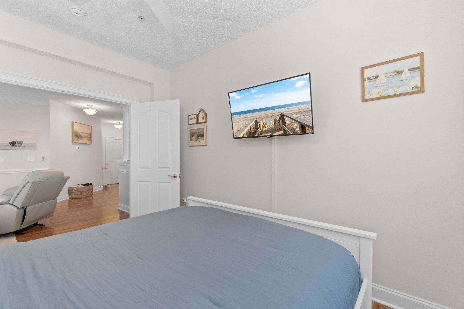 6203 Catalina Dr. Photo 18