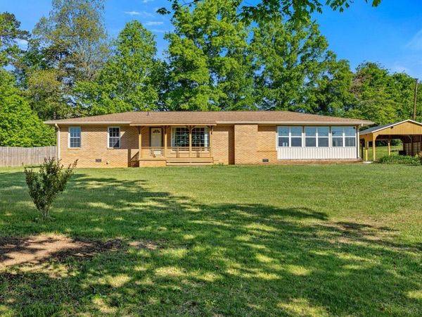 2612 U.S. 11 , Athens, TN 37303