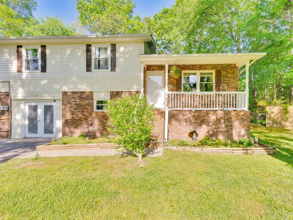 806 Childress Hollow Road , Chickamauga, GA 30707